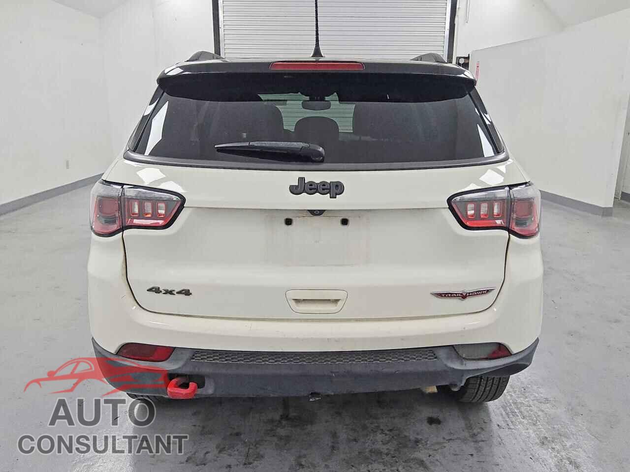 JEEP COMPASS 2018 - 3C4NJDDB2JT198896