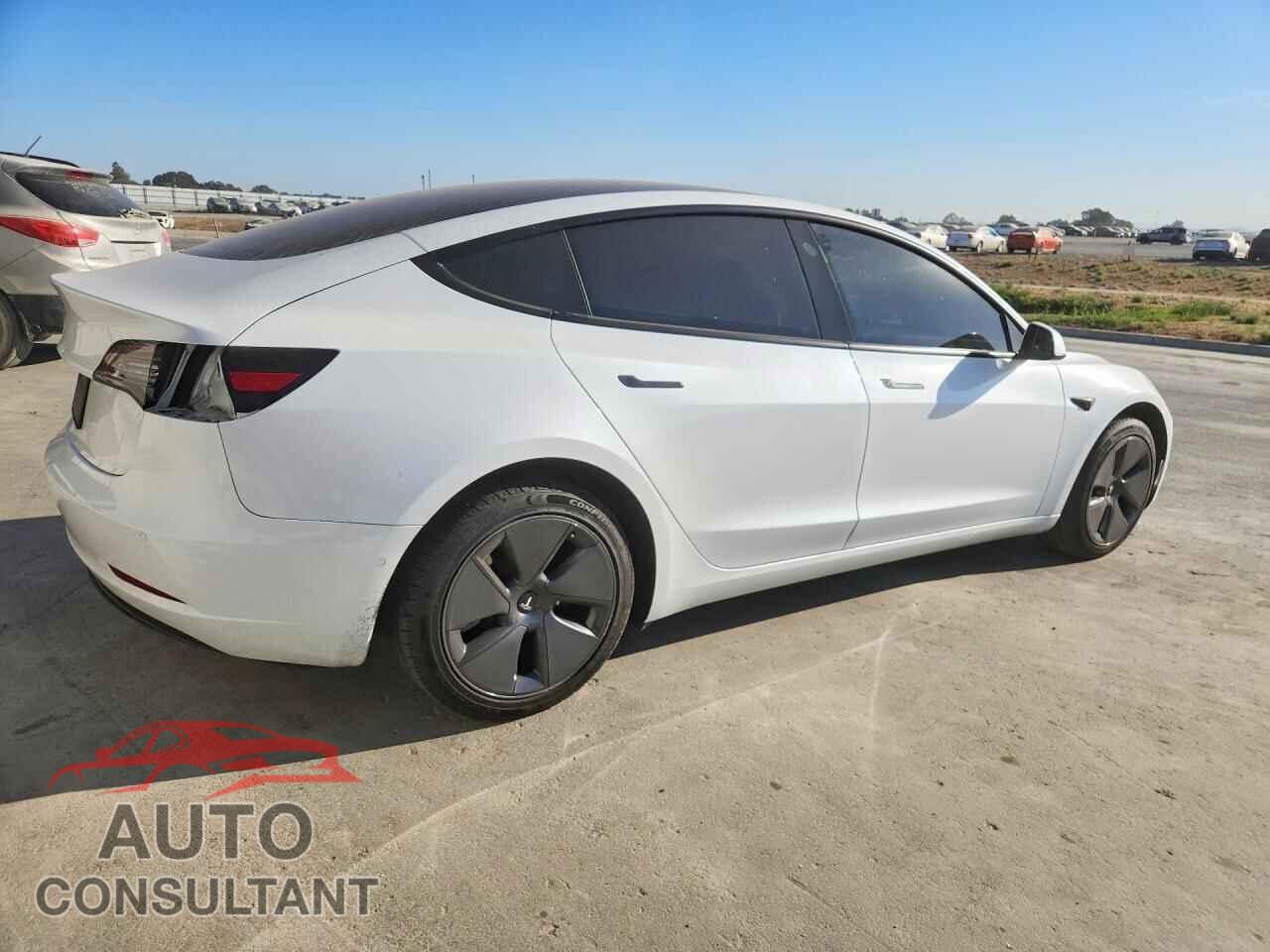 TESLA MODEL 3 2022 - 5YJ3E1EA4NF375629
