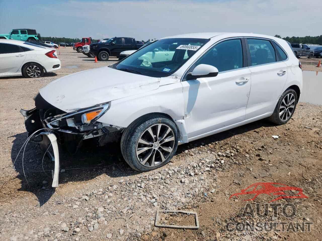 HYUNDAI ELANTRA 2018 - KMHH35LEXJU009602