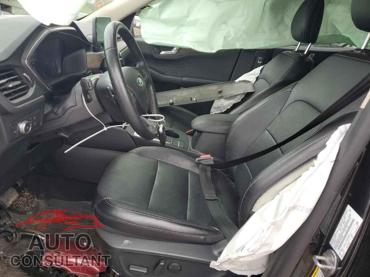 FORD ESCAPE 2020 - 1FMCU9J99LUA45630