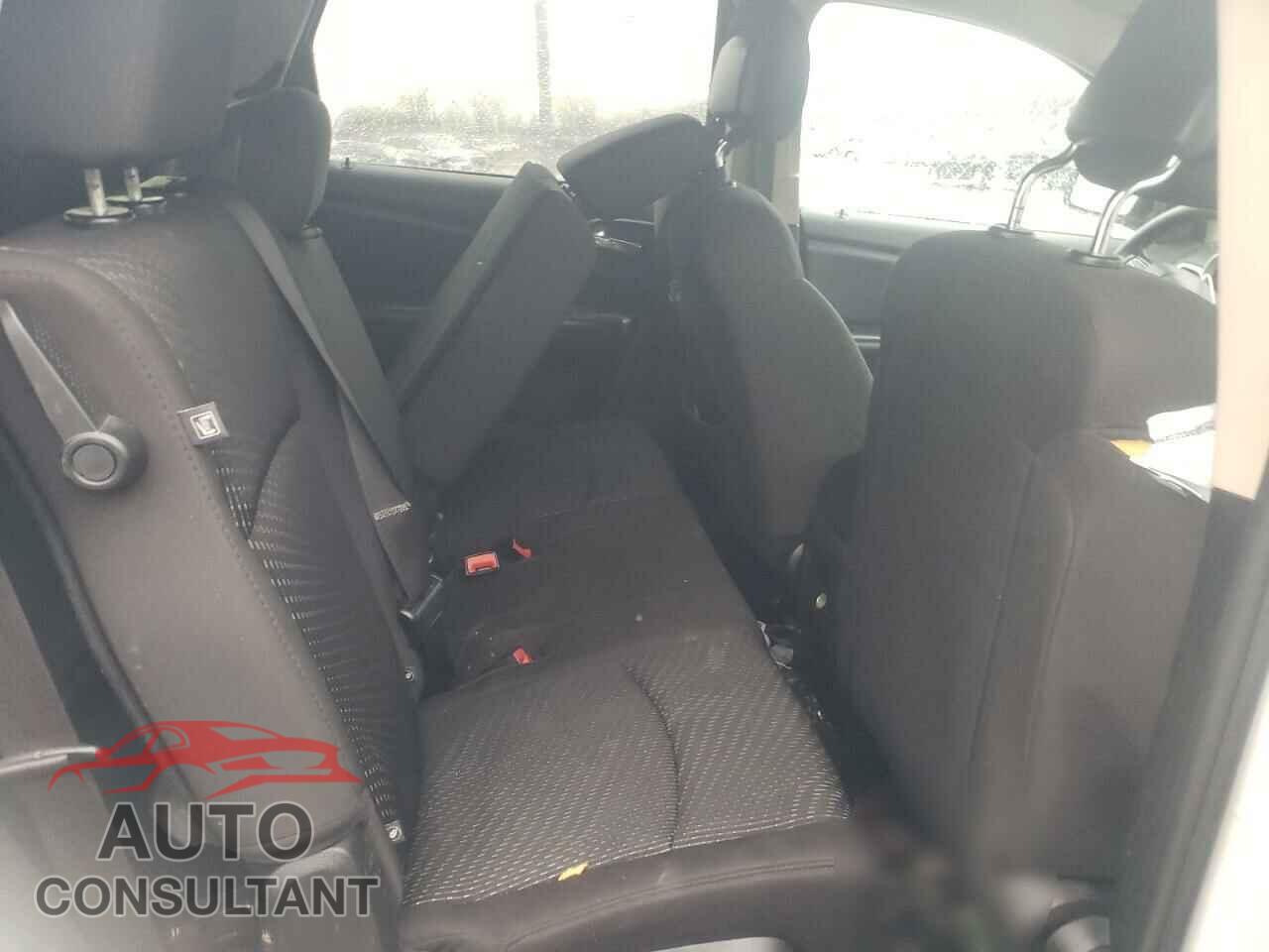 DODGE JOURNEY 2017 - 3C4PDCBG5HT589284