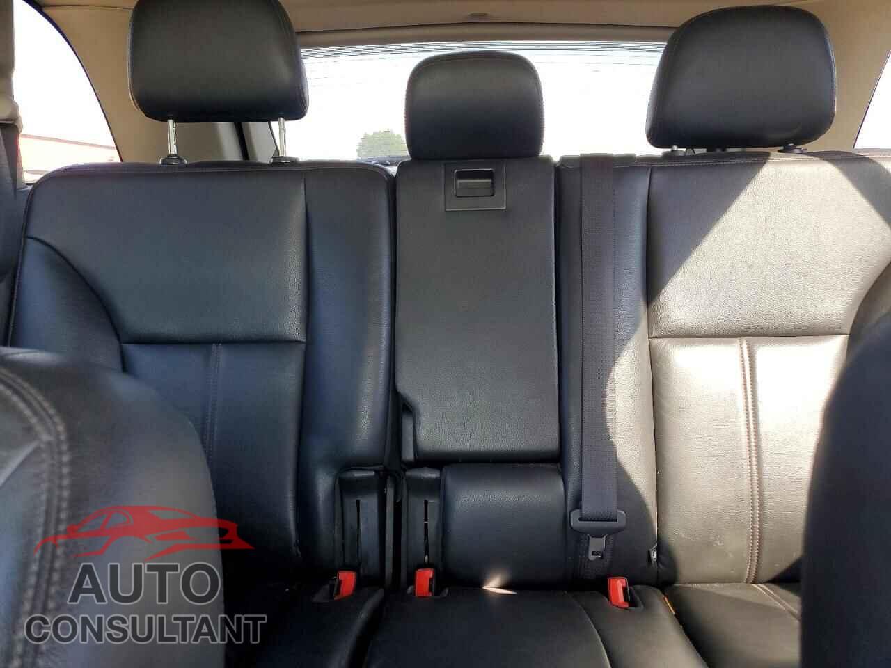 FORD EDGE 2011 - 2FMDK3JC3BBB55872