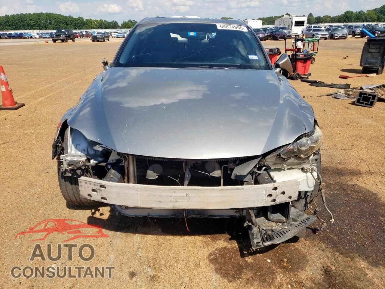 LEXUS IS 2015 - JTHBF1D23F5060132