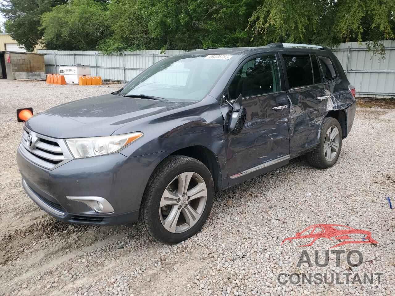 TOYOTA HIGHLANDER 2013 - 5TDYK3EH2DS140101