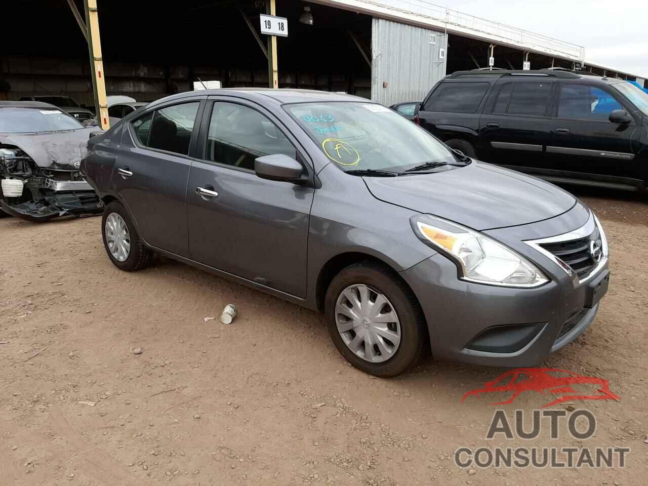 NISSAN VERSA 2018 - 3N1CN7AP3JL864146