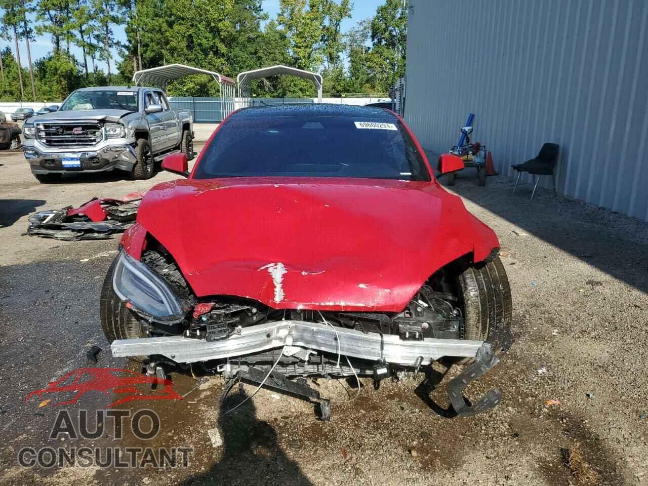 TESLA MODEL S 2021 - 5YJSA1E61MF452099