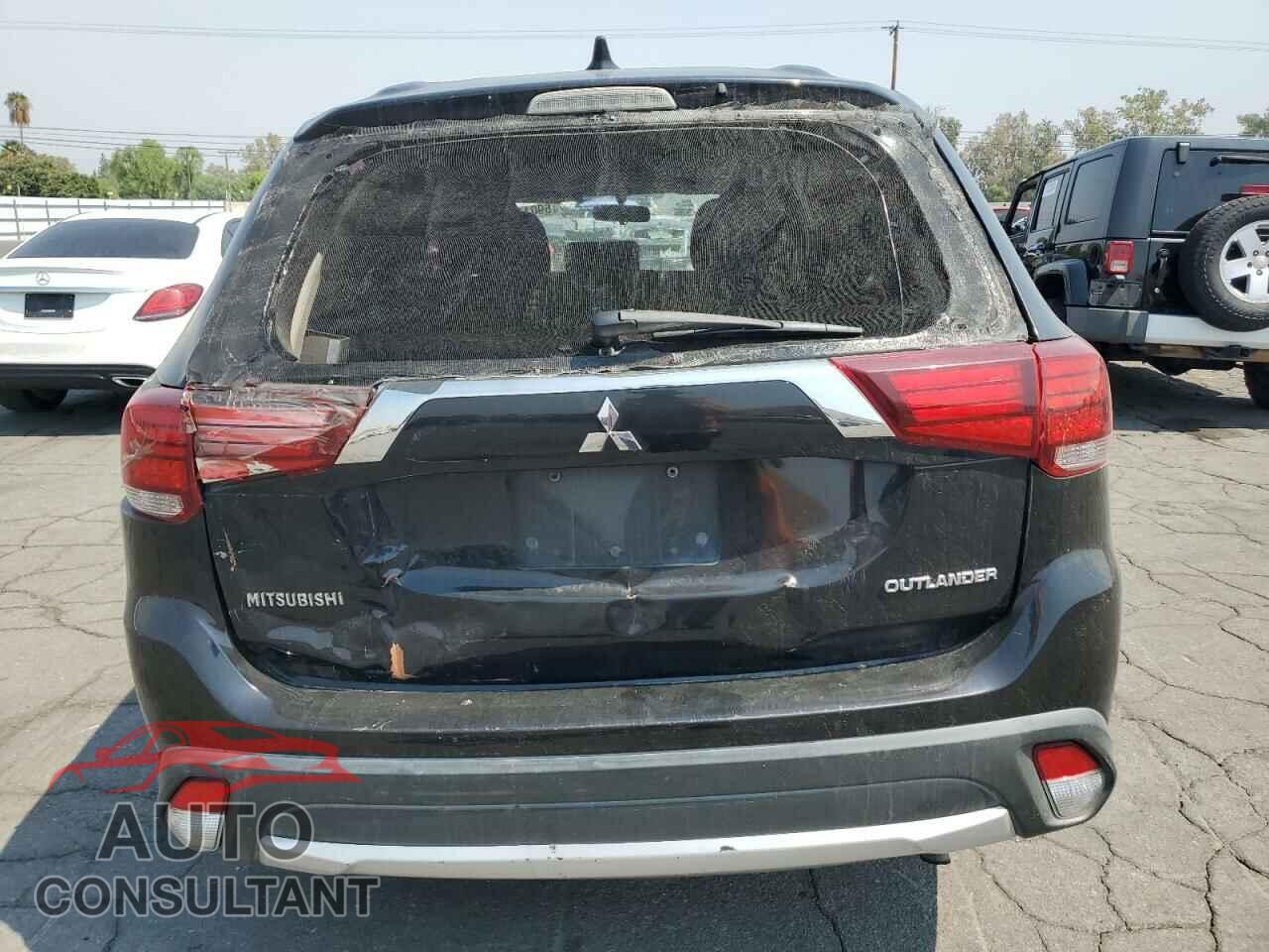 MITSUBISHI OUTLANDER 2017 - JA4AD2A34HZ028155