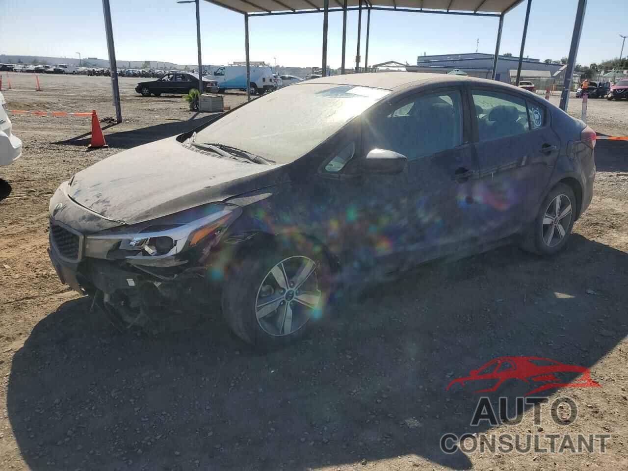 KIA FORTE 2018 - 3KPFL4A75JE224460