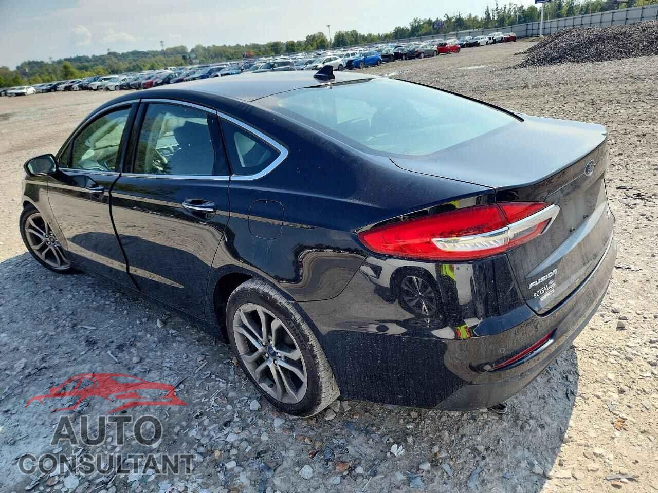 FORD FUSION 2019 - 3FA6P0CD6KR232017