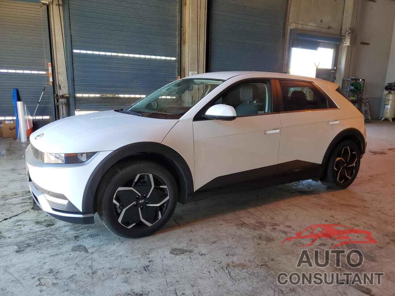 HYUNDAI IONIQ 2023 - KM8KNDAF9PU216688