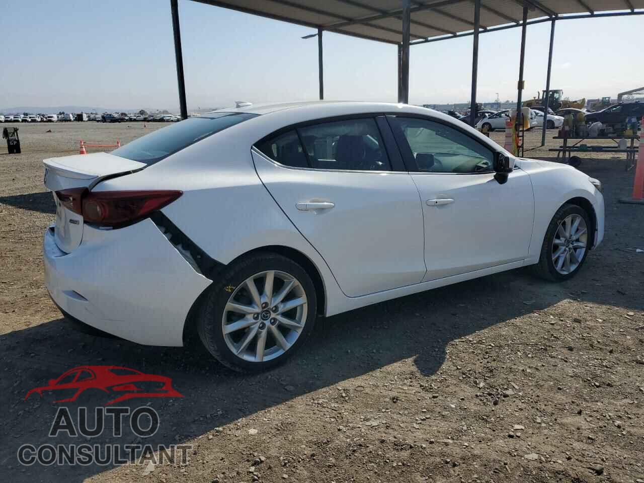 MAZDA 3 2017 - 3MZBN1W31HM129758