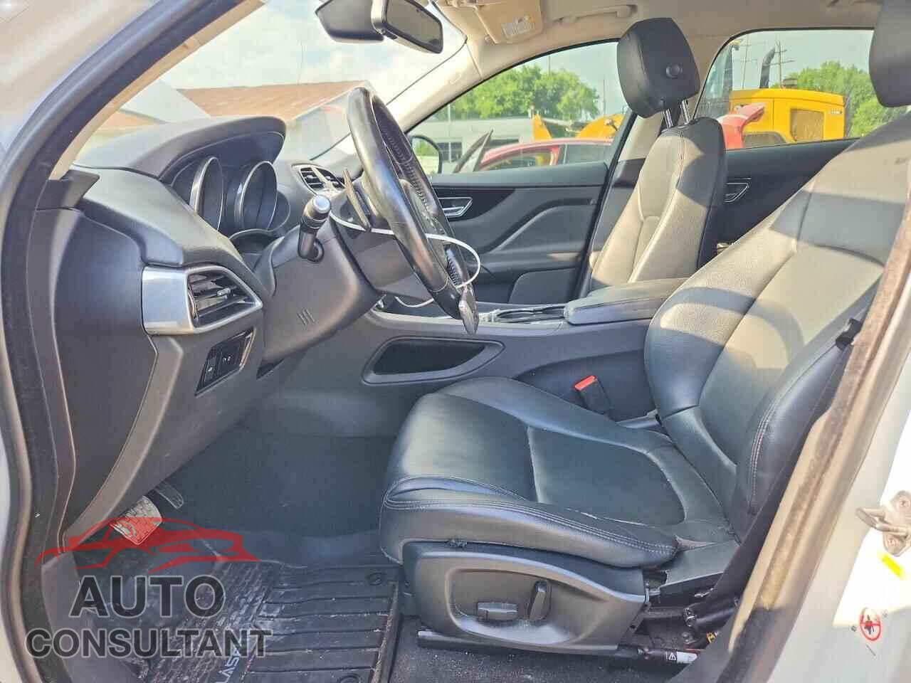 JAGUAR F-PACE 2017 - SADCJ2BVXHA049490