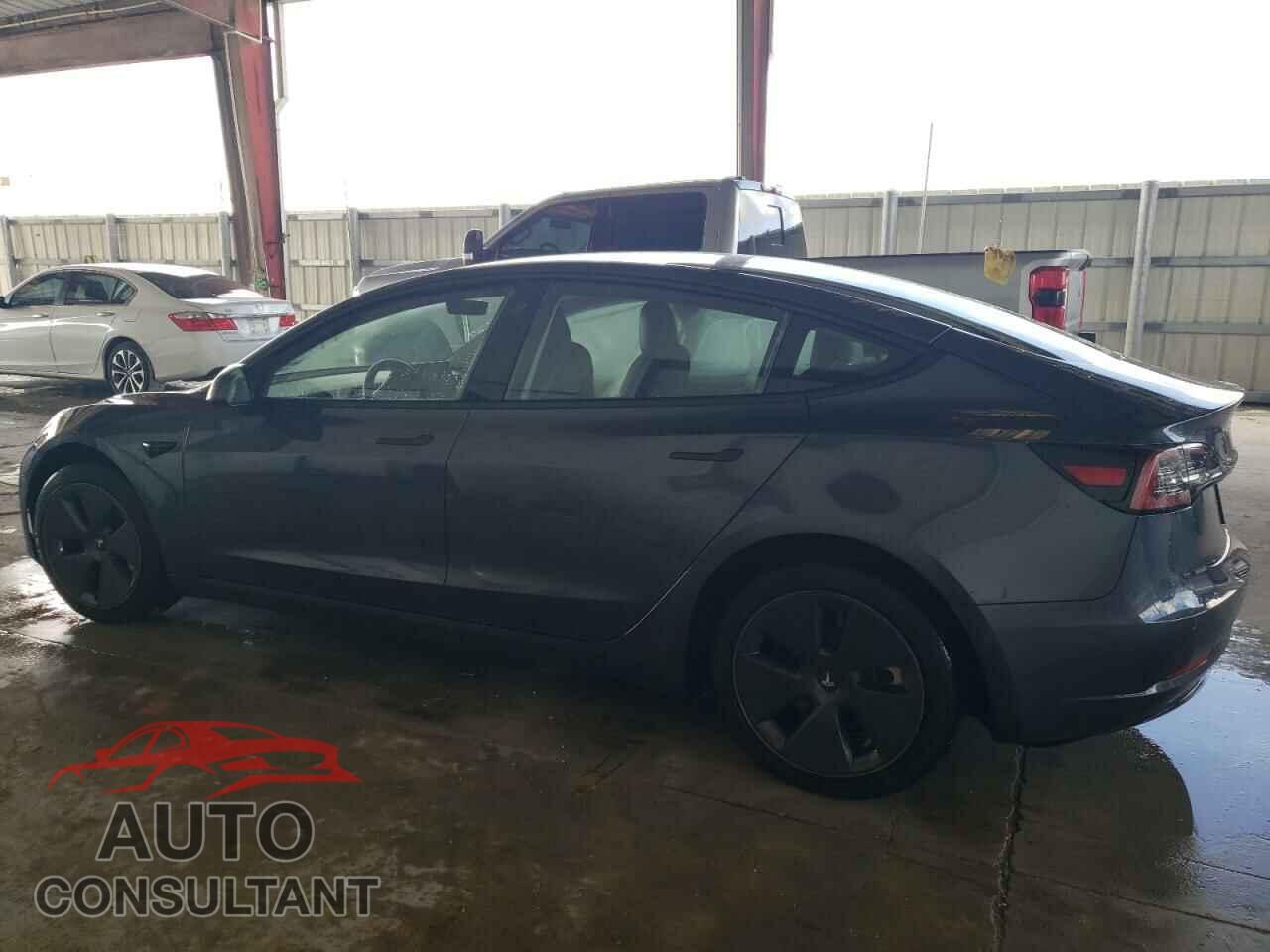 TESLA MODEL 3 2022 - 5YJ3E1EA7NF345346