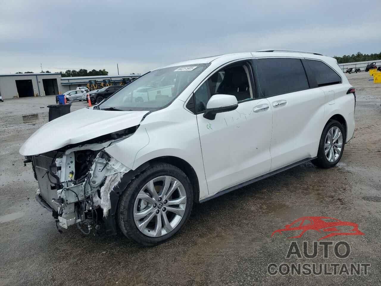 TOYOTA SIENNA 2024 - 5TDERKEC5RS184467
