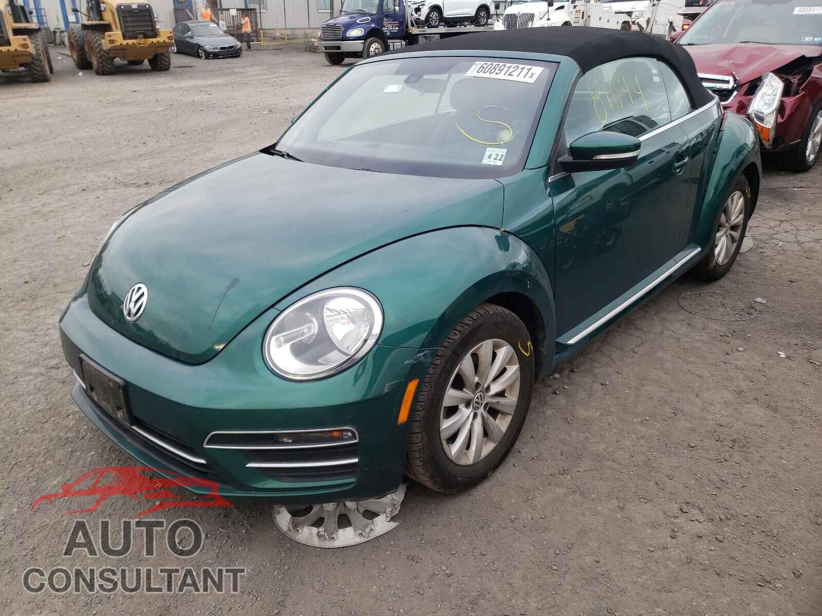 VOLKSWAGEN BEETLE 2017 - 3VW517AT7HM809764