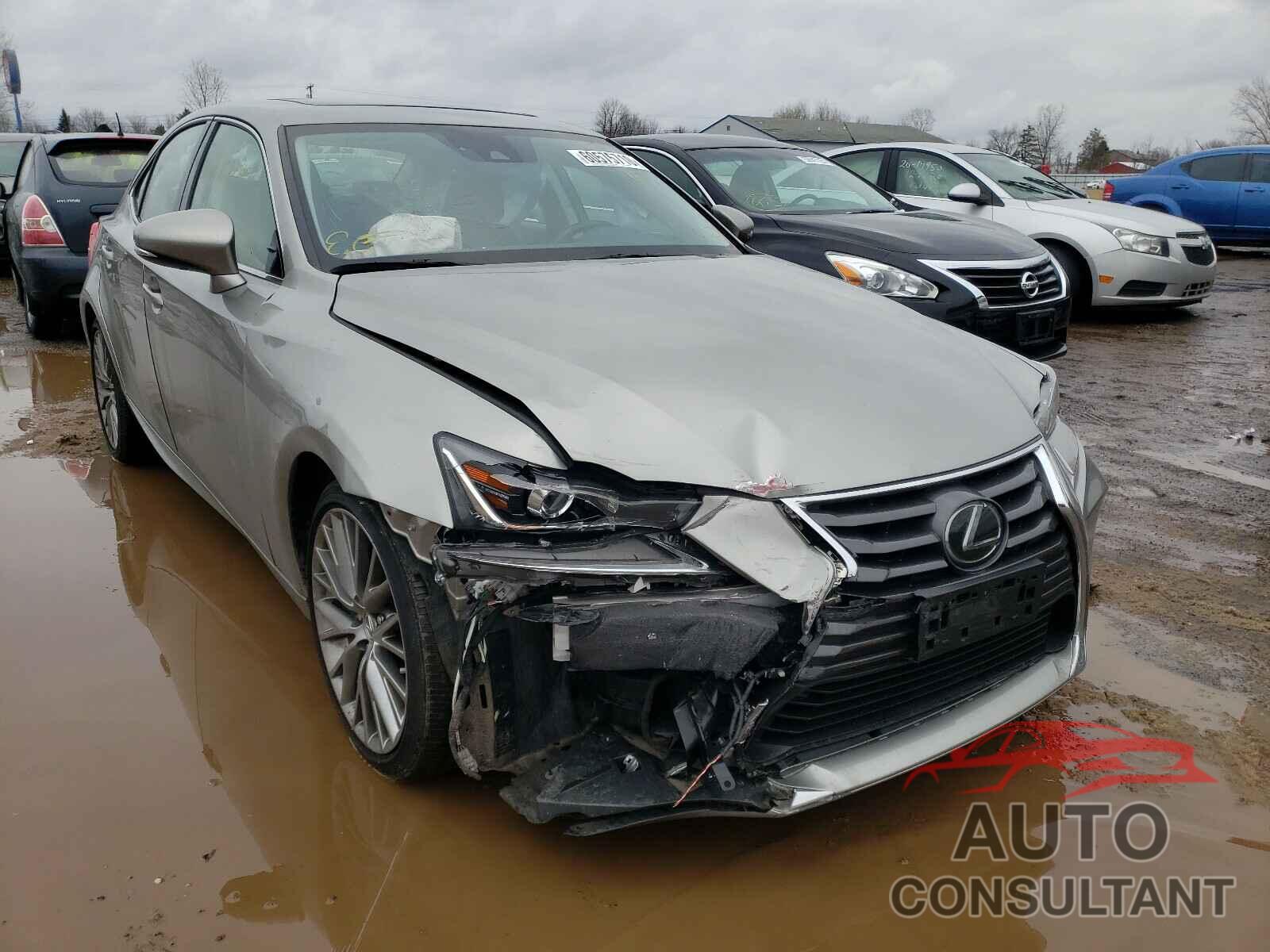 LEXUS IS 2018 - JTHC81D25J5029830