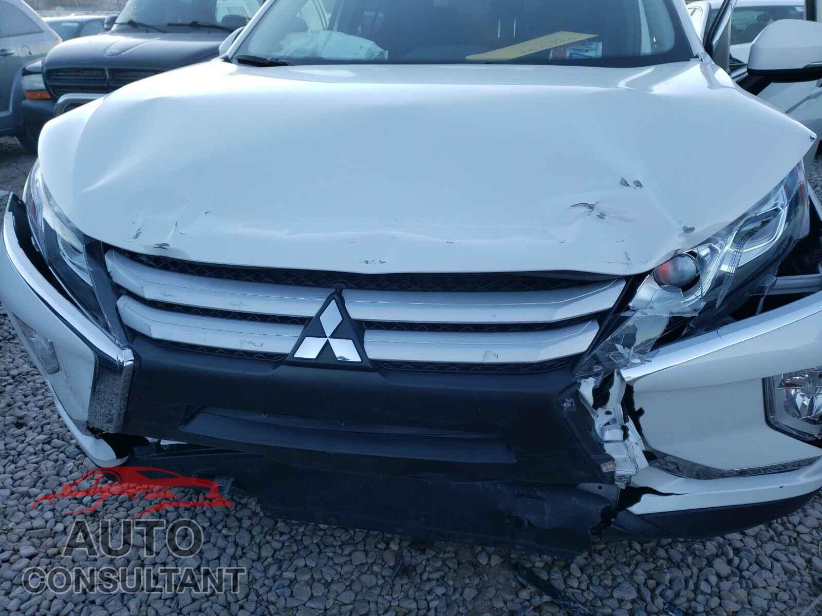 MITSUBISHI ECLIPSE 2018 - JA4AT3AA4JZ037645