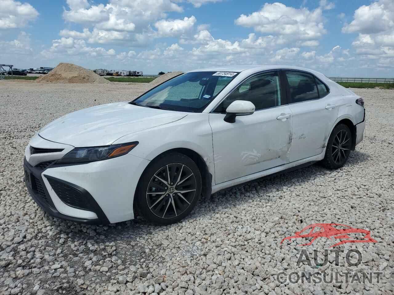 TOYOTA CAMRY 2023 - 4T1G11AK5PU767925