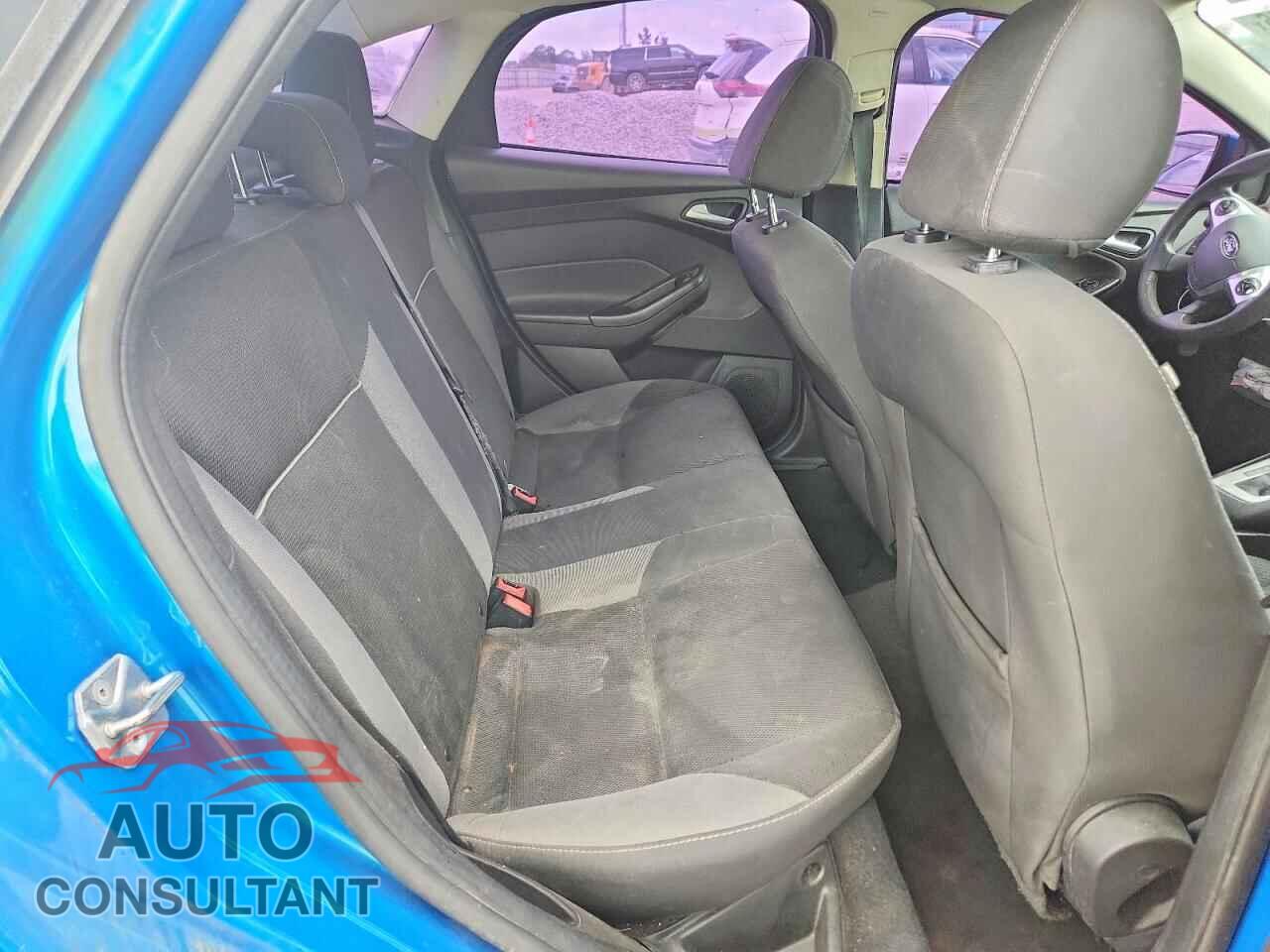 FORD FOCUS 2014 - 1FADP3F2XEL378698