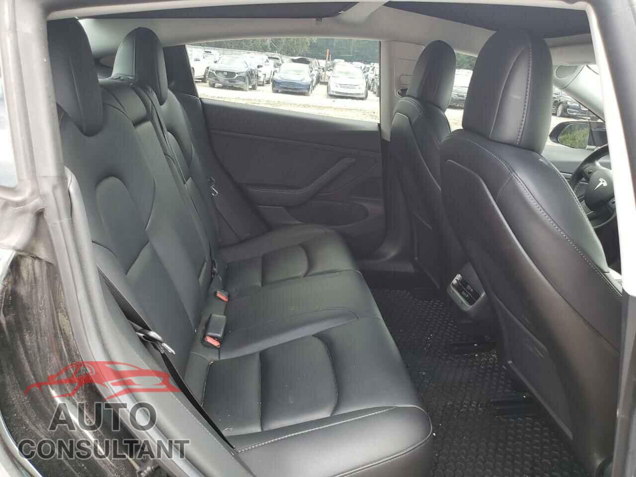 TESLA MODEL 3 2019 - 5YJ3E1EB5KF432294