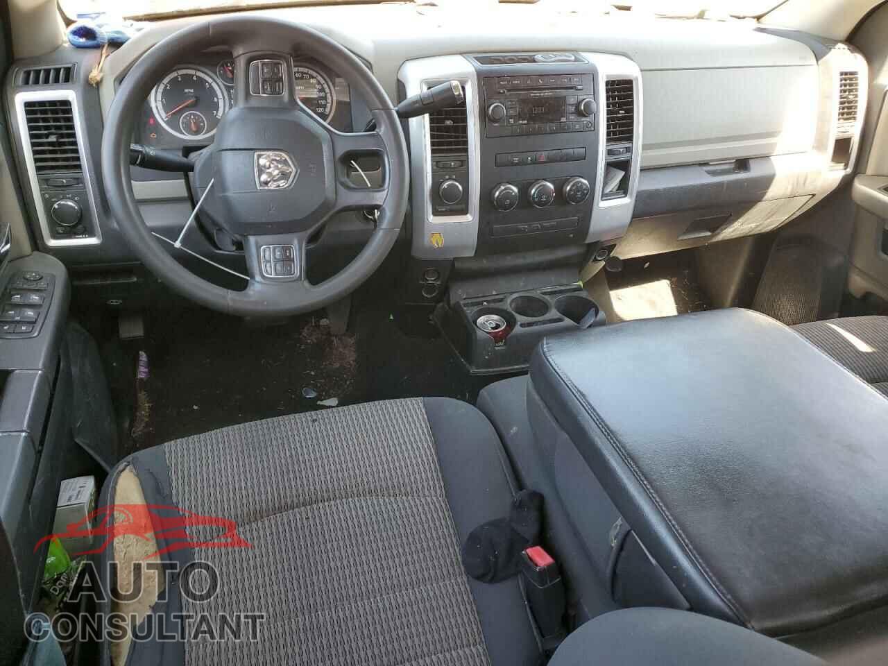DODGE RAM 1500 2012 - 1C6RD7GP7CS287716