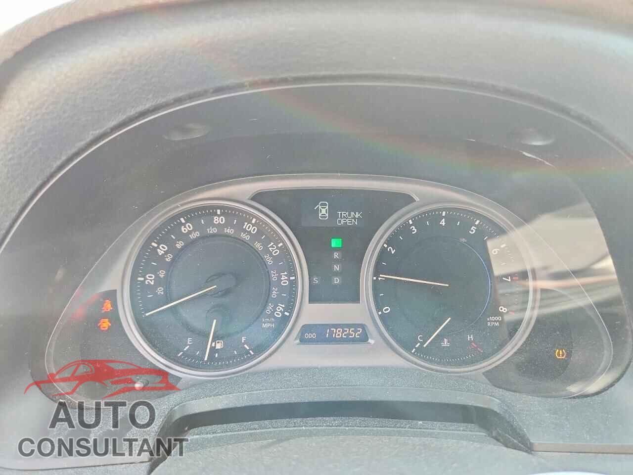 LEXUS IS 2010 - JTHBF5C29A5123509
