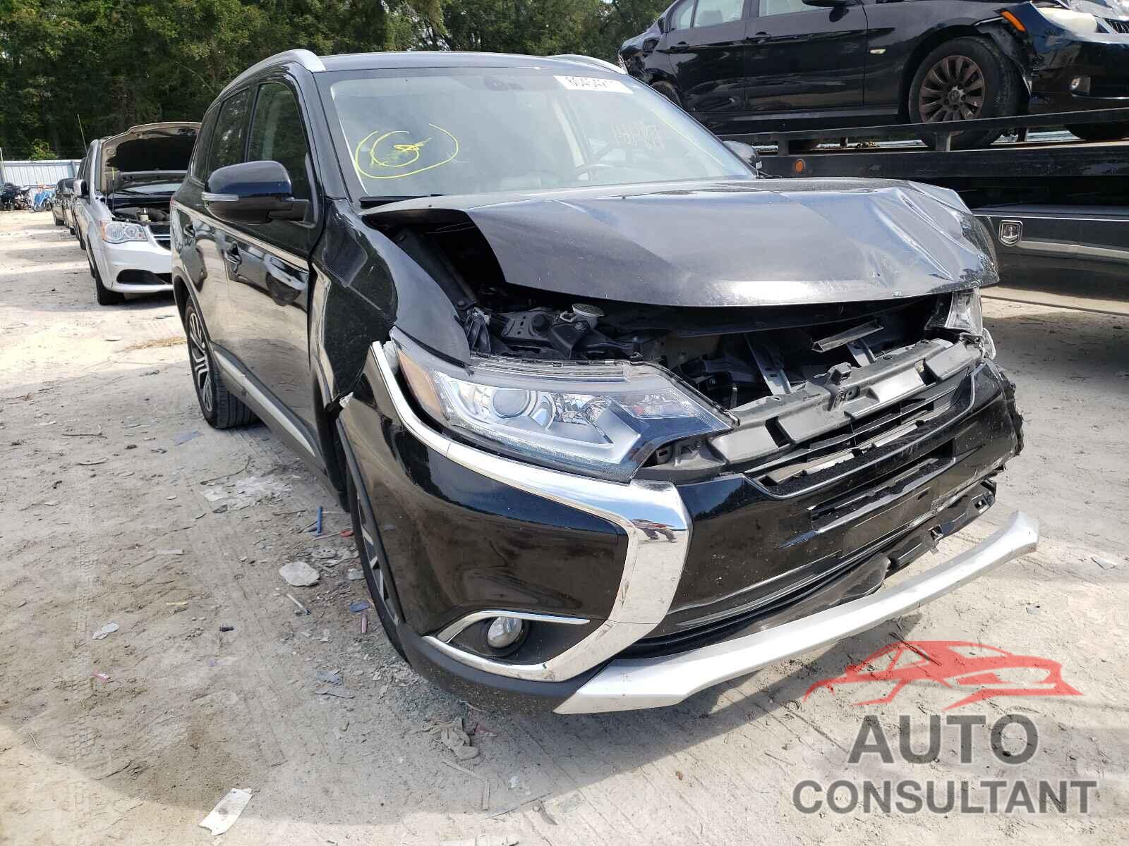 MITSUBISHI OUTLANDER 2018 - JA4AD3A38JZ069139