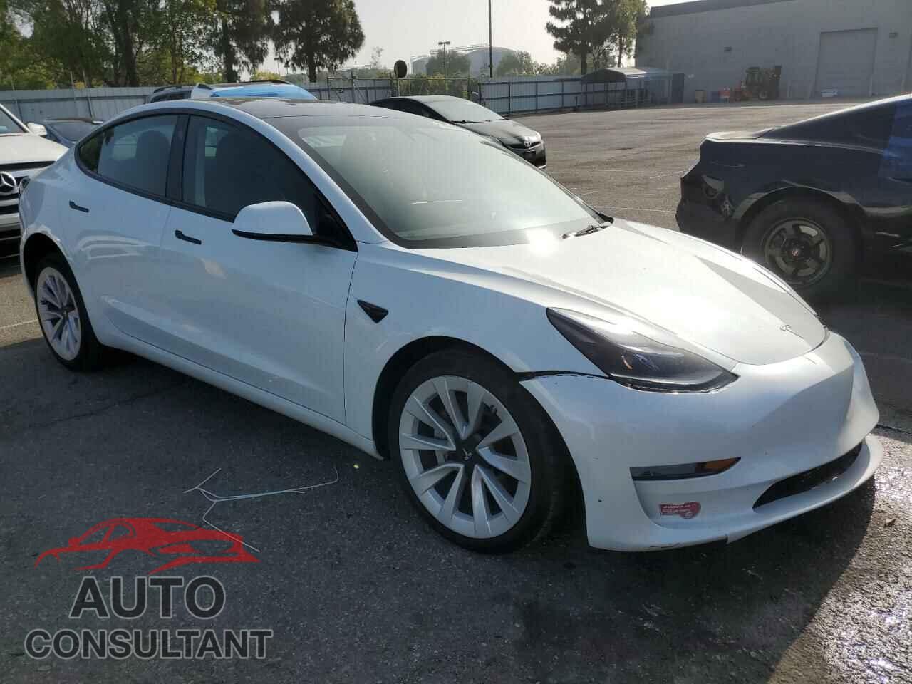 TESLA MODEL 3 2023 - 5YJ3E1EA0PF647709