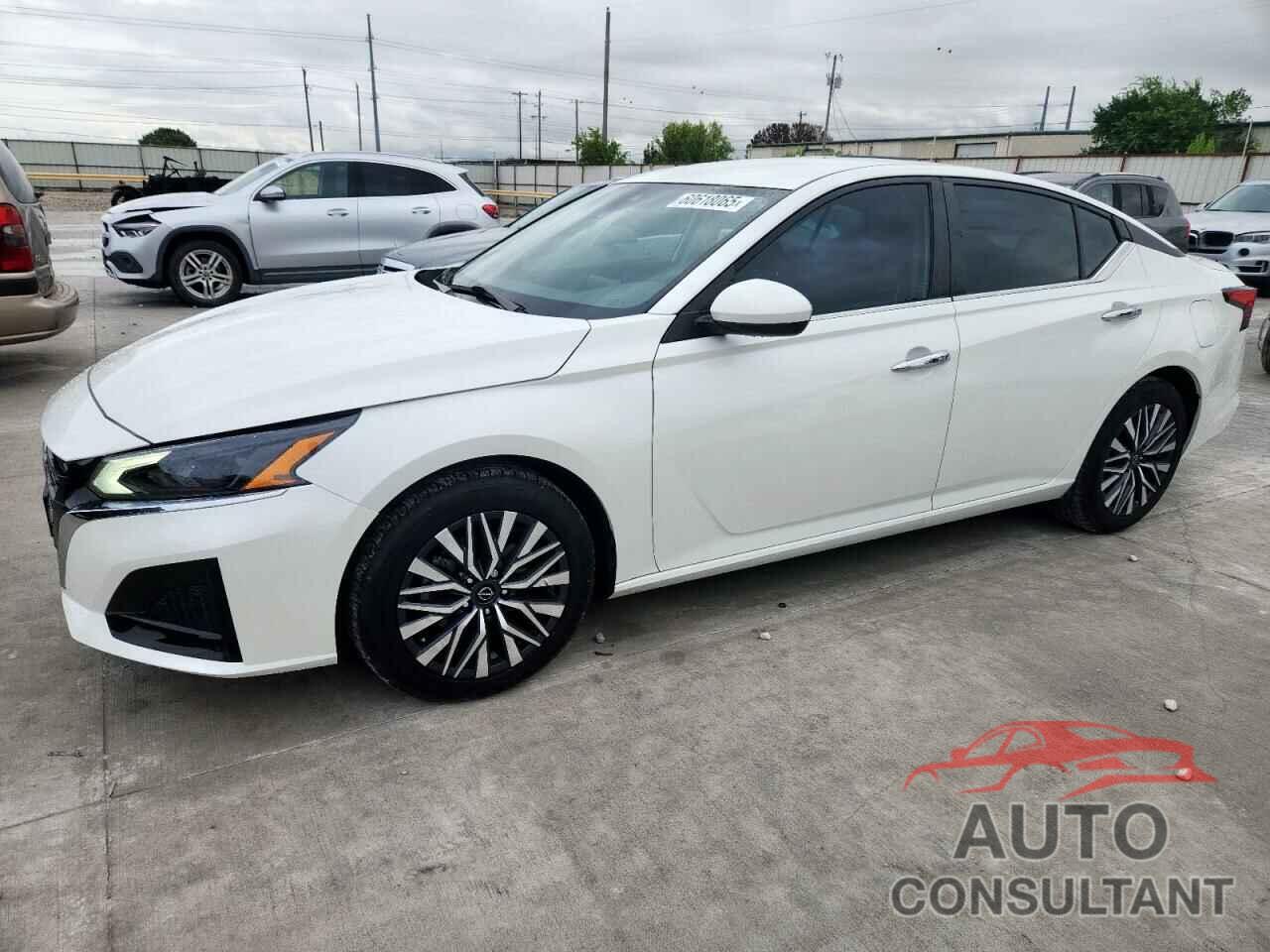 NISSAN ALTIMA 2023 - 1N4BL4DV0PN422236