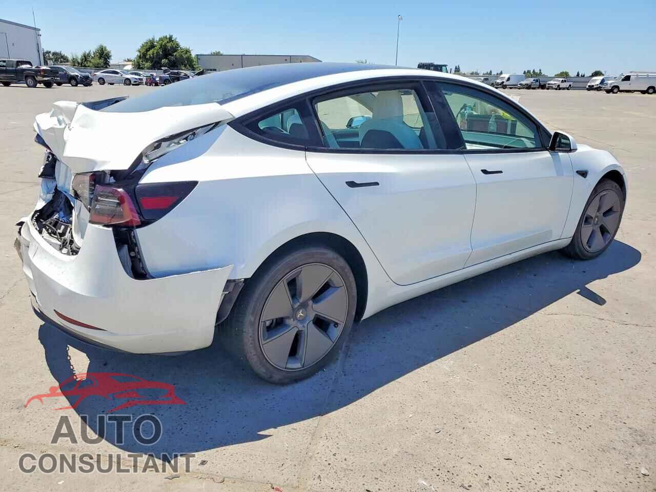 TESLA MODEL 3 2023 - 5YJ3E1EA3PF383417