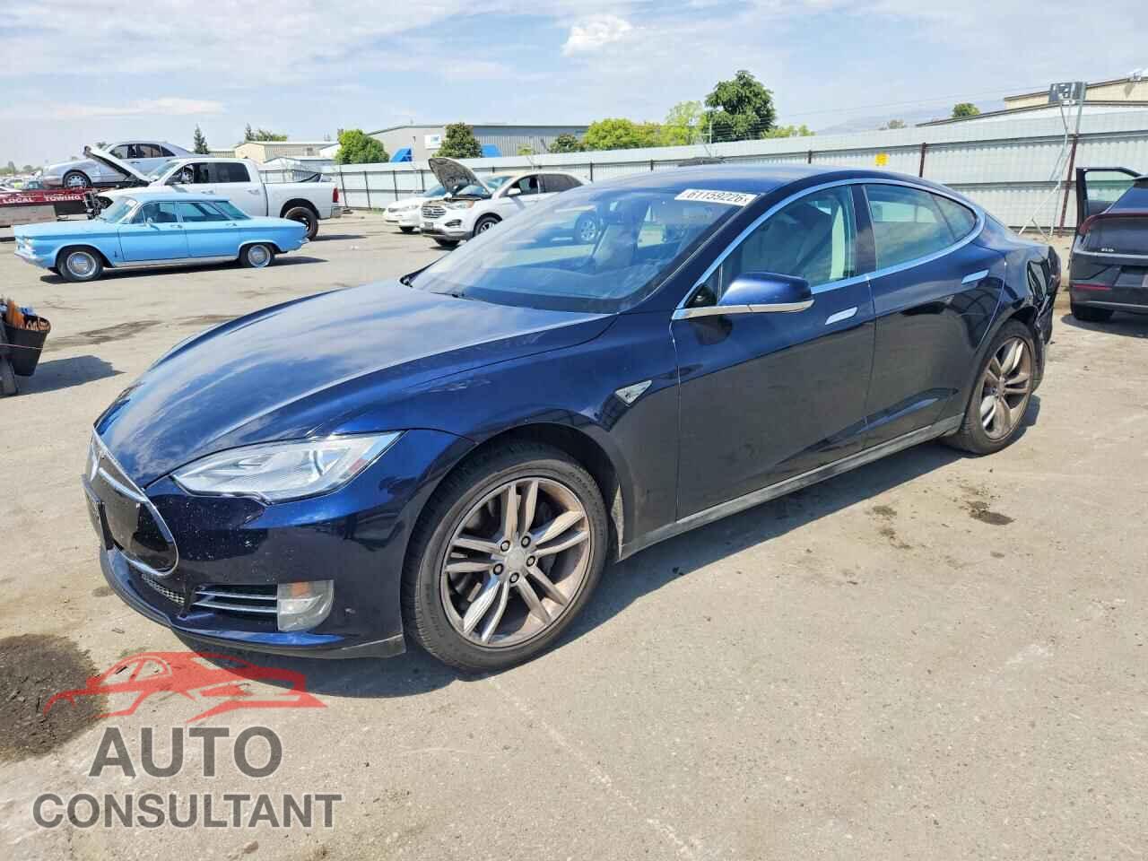 TESLA MODEL S 2013 - 5YJSA1DN9DFP07977