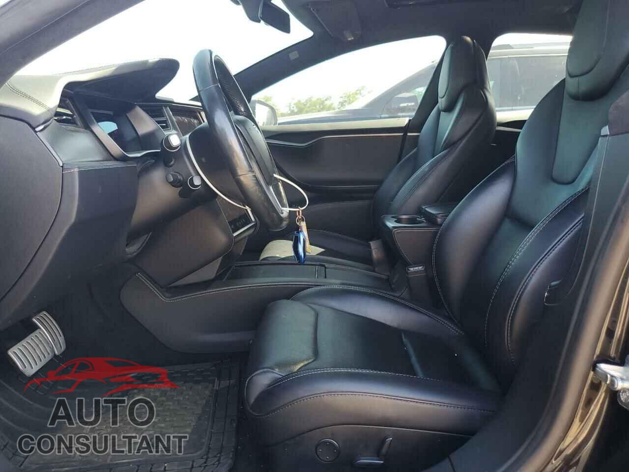TESLA MODEL S 2018 - 5YJSA1E49JF270337