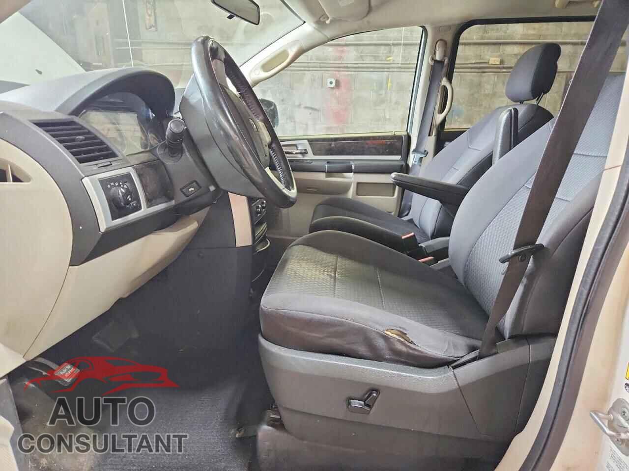 DODGE CARAVAN 2010 - 2D4RN5D19AR396481