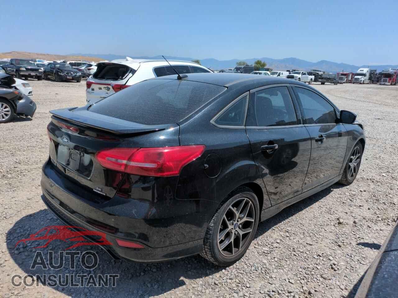 FORD FOCUS 2016 - 1FADP3F22GL383414
