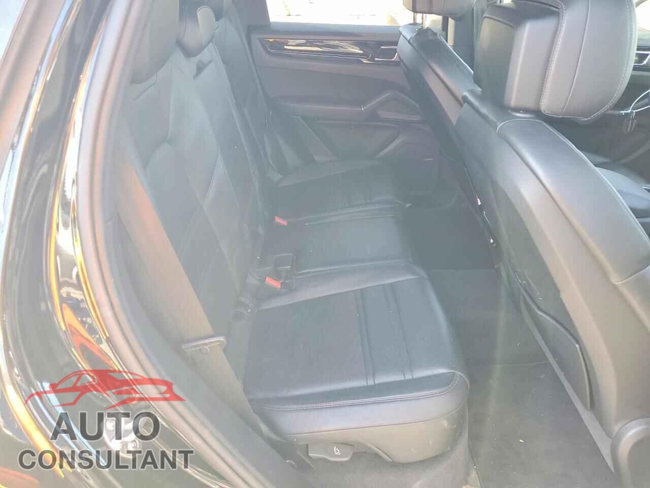 PORSCHE CAYENNE 2023 - WP1AA2AY6PDA01575