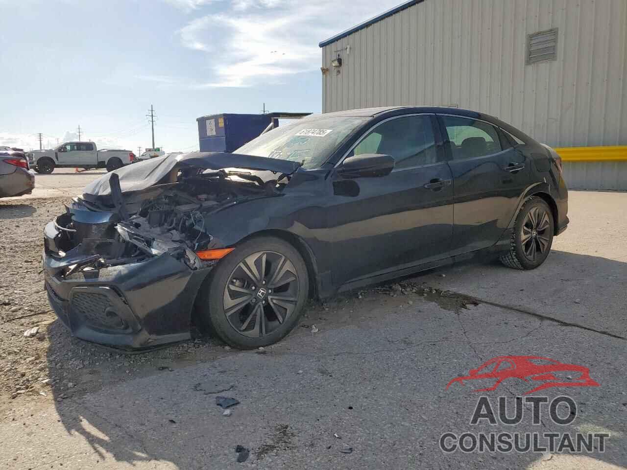 HONDA CIVIC 2018 - SHHFK7H73JU233404