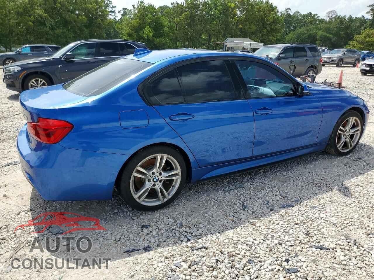 BMW 3 SERIES 2018 - WBA8B9C52JEE81981