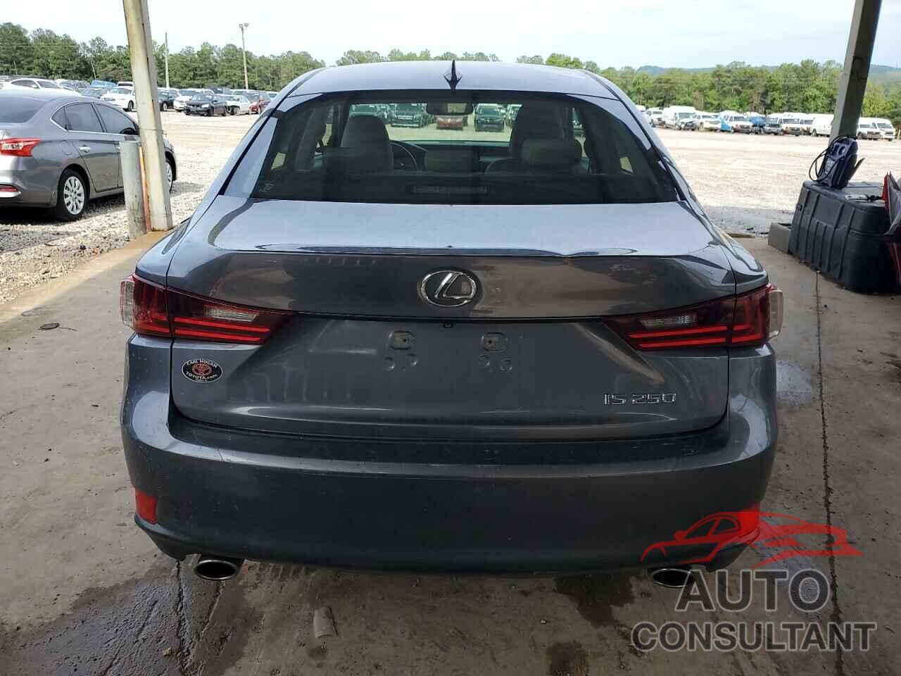 LEXUS IS 2014 - JTHBF1D23E5011284