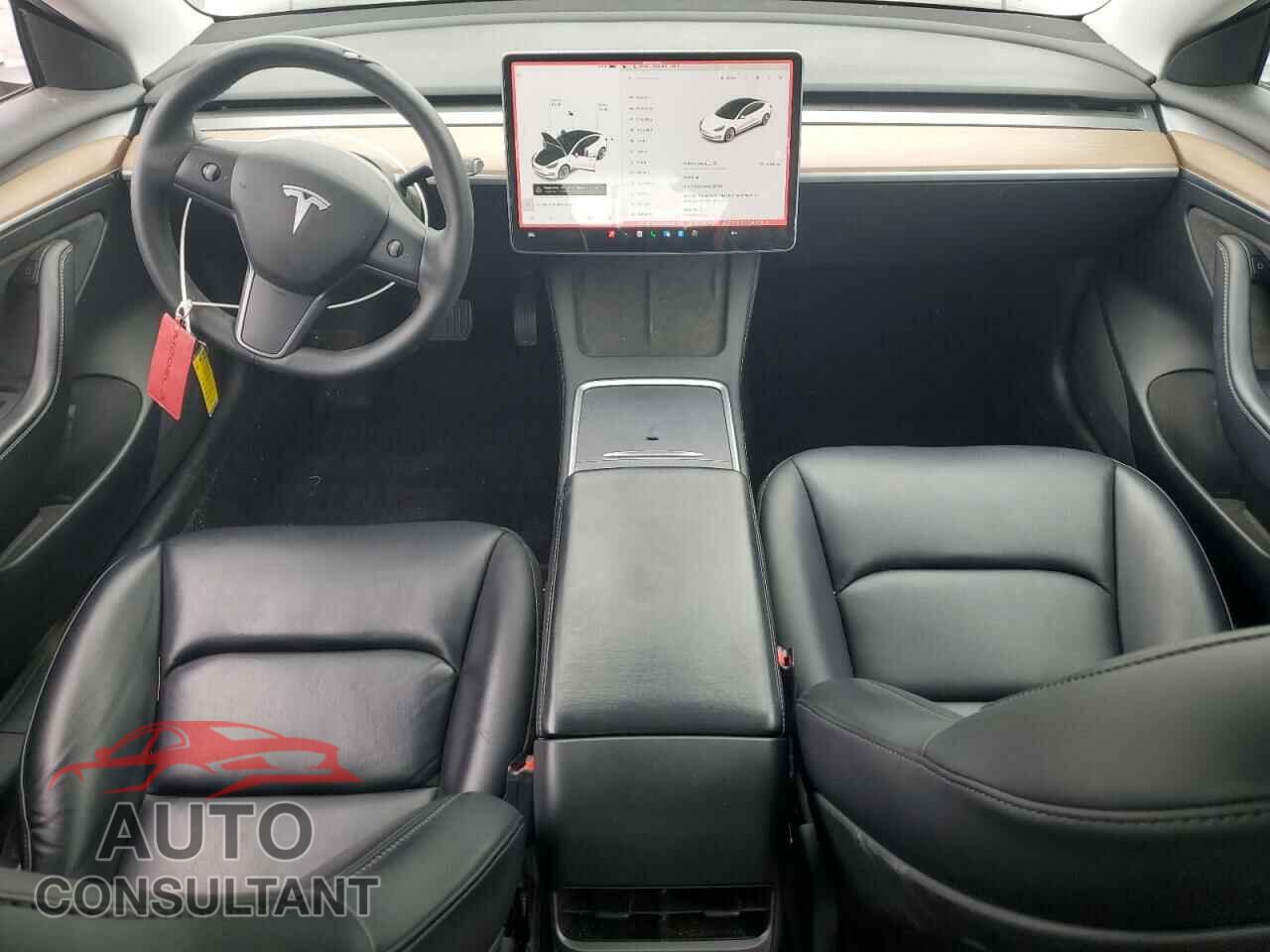 TESLA MODEL 3 2021 - 5YJ3E1EA1MF028709