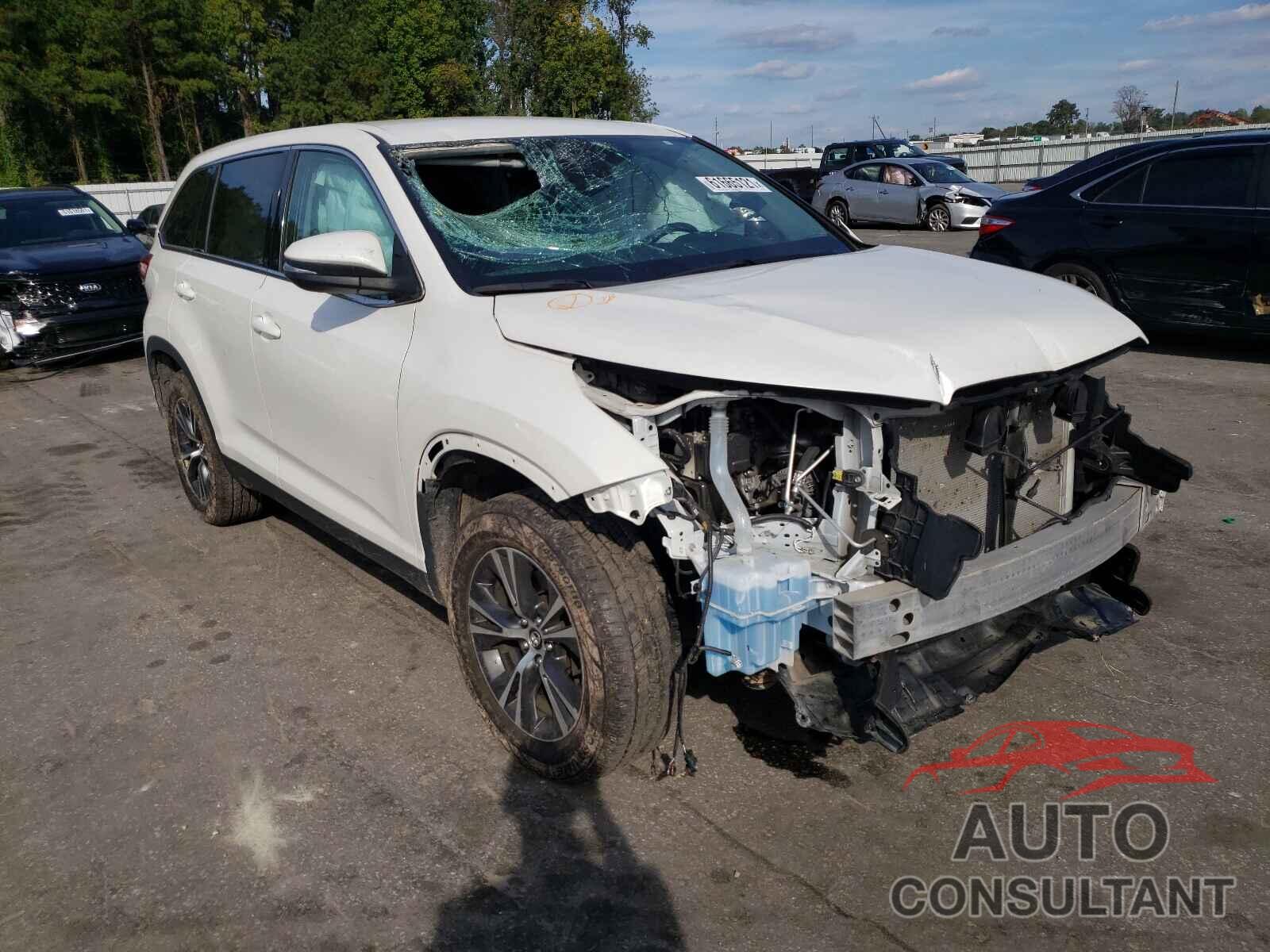 TOYOTA HIGHLANDER 2019 - 5TDZARFH2KS055698