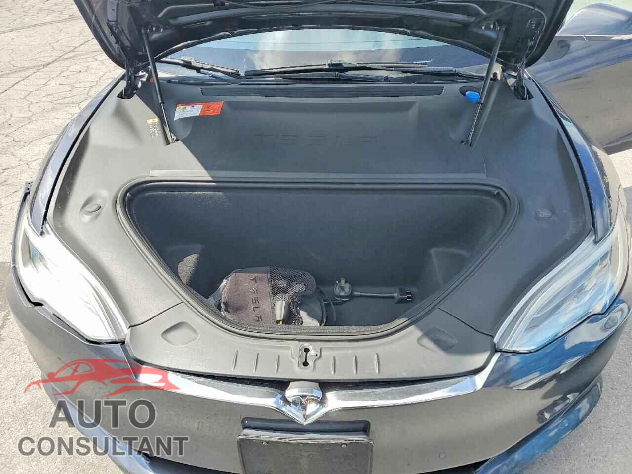 TESLA MODEL S 2017 - 5YJSA1E16HF203078