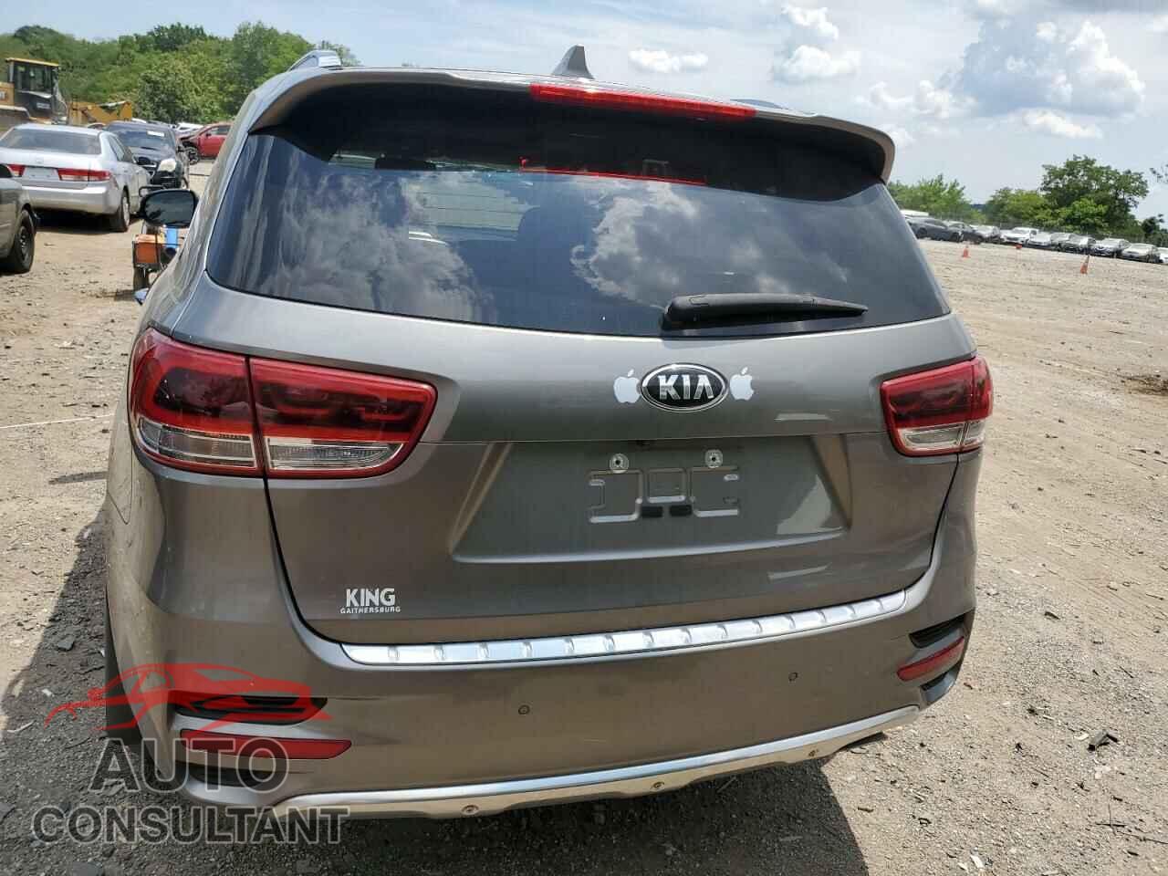 KIA SORENTO 2017 - 5XYPKDA51HG314370