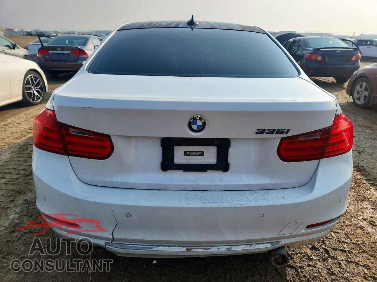 BMW 3 SERIES 2013 - WBA3B9C53DF585384