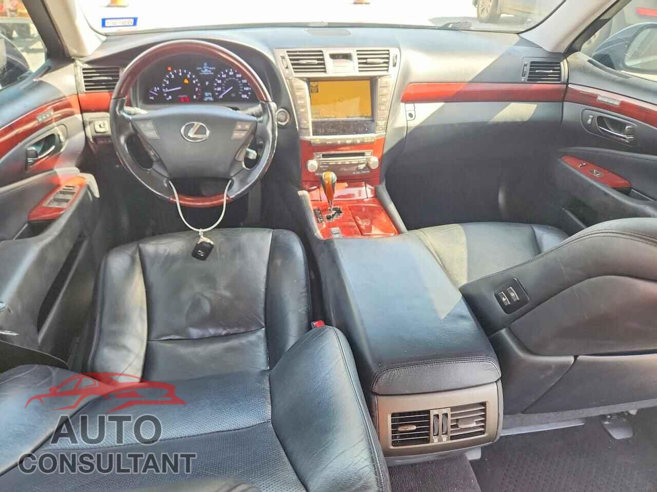 LEXUS LS460 2011 - JTHCL5EF2B5010368