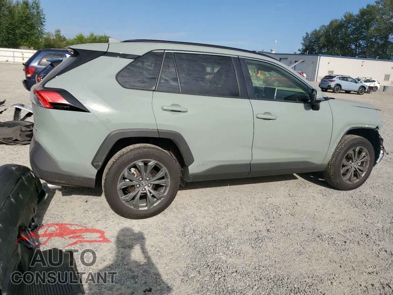 TOYOTA RAV4 2023 - JTMB6RFVXPD109566