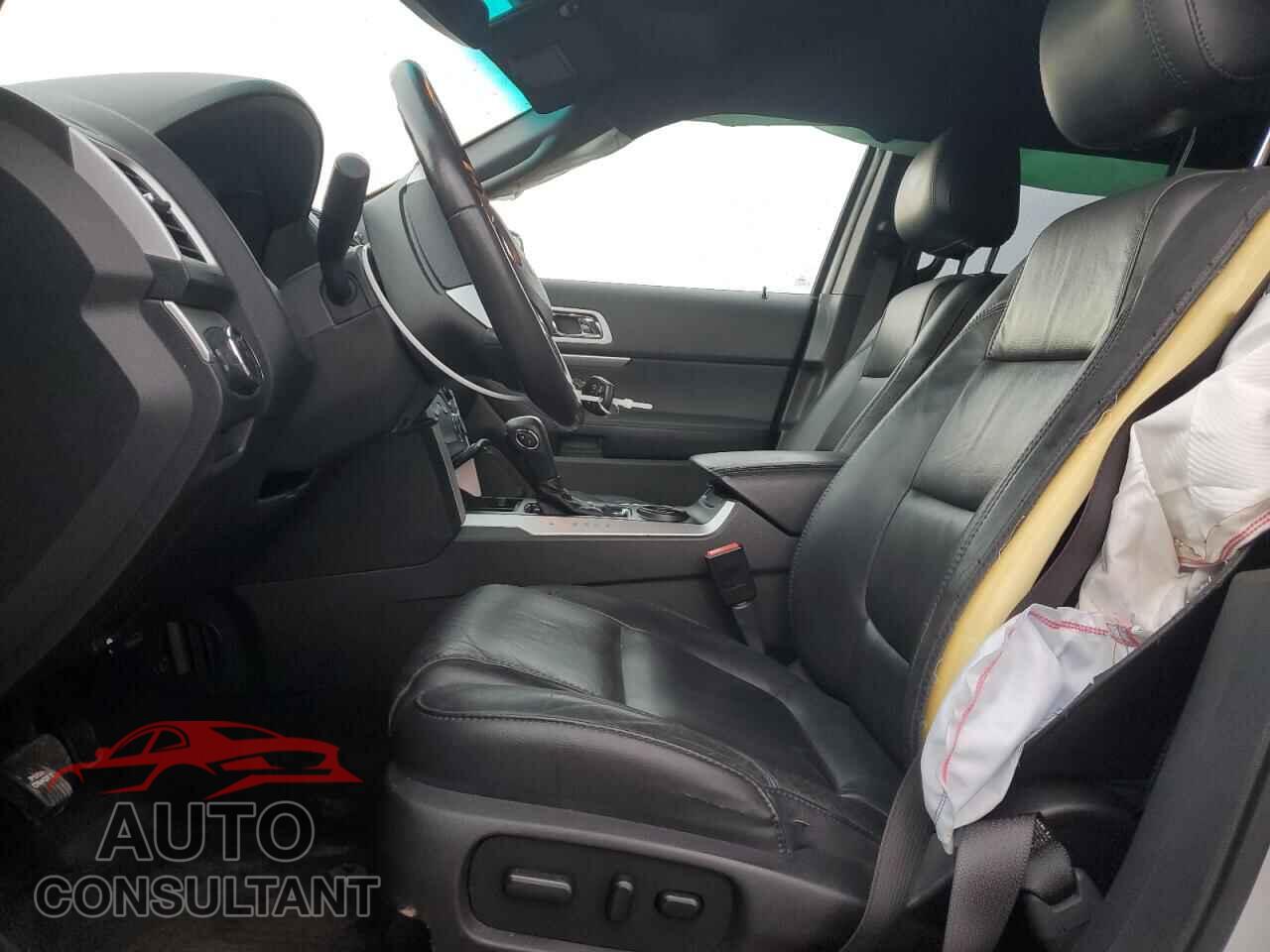 FORD EXPLORER 2014 - 1FM5K7D80EGB32632