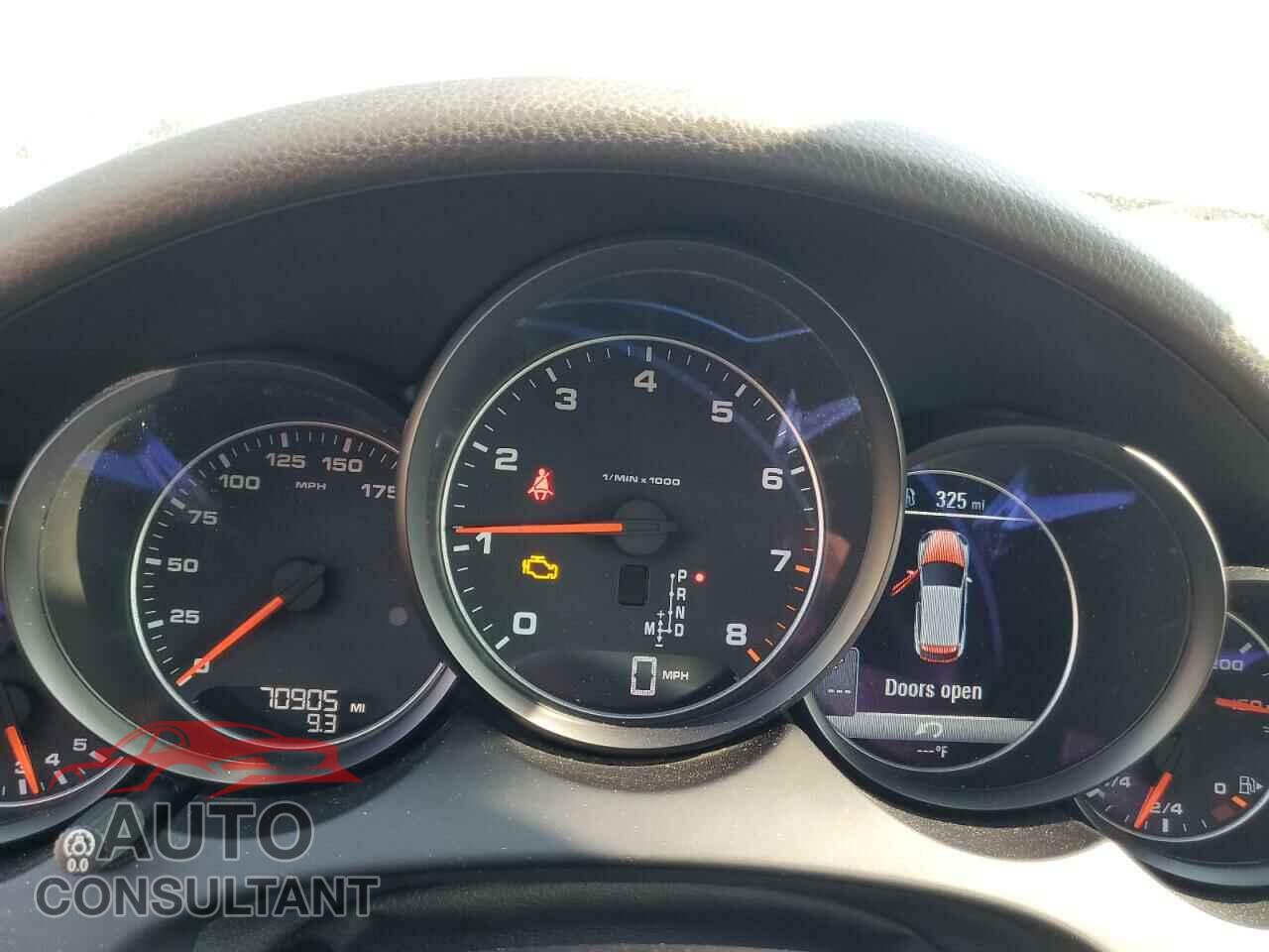 PORSCHE CAYENNE 2016 - WP1AA2A2XGKA11114