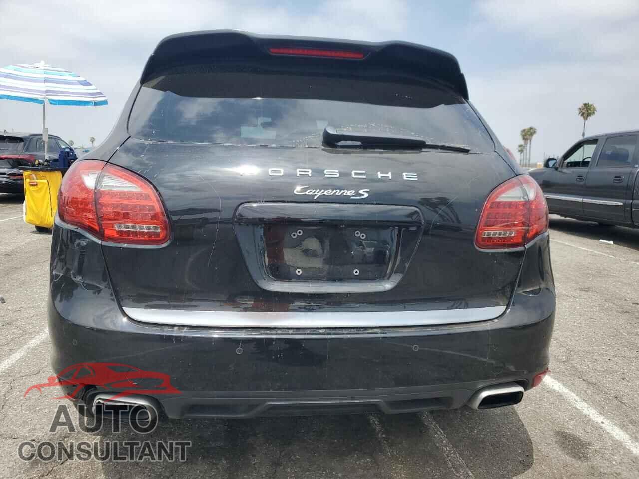 PORSCHE CAYENNE 2013 - WP1AB2A21DLA83239