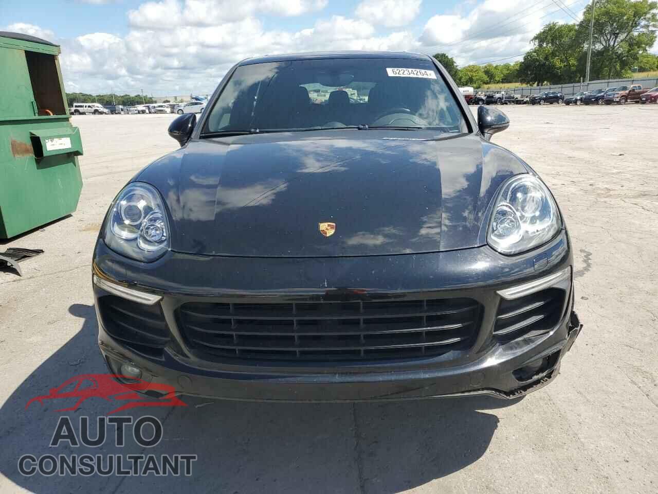 PORSCHE CAYENNE 2017 - WP1AA2A23HKA85556