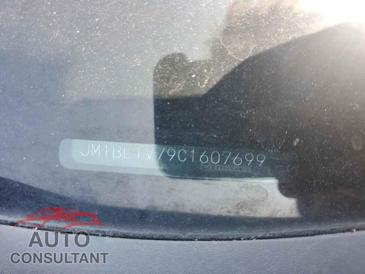 MAZDA 3 2012 - JM1BL1V79C1607699